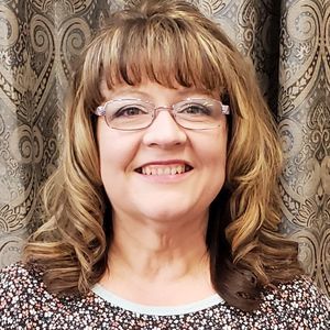 Meet your Posher, Gayle